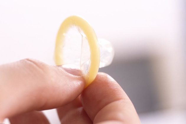 Как использовать презерватив