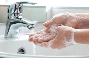 Зуд может спровоцировать слишком частое мытье