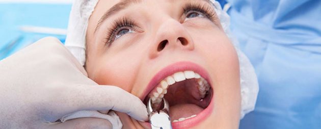 Можно ли лечить зубы при месячных