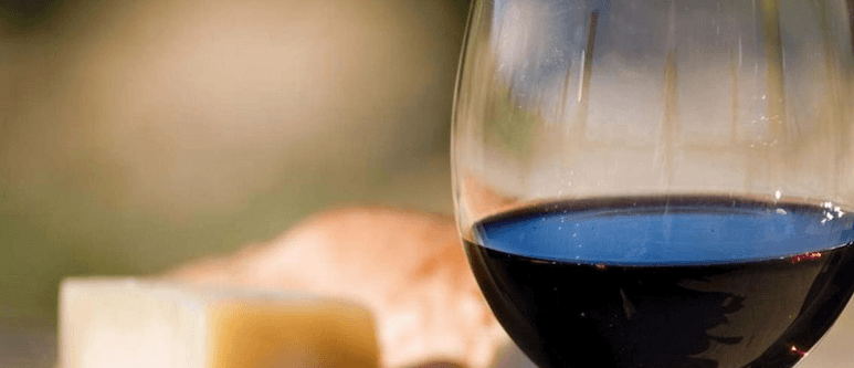 Почему после красного вина. Боле вино. Заболевание вина. Почему после красного вина болит голова. Scientific Reports Red Wine headache.