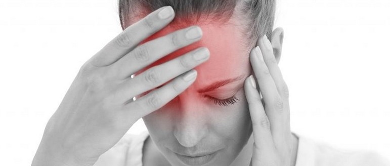 Заболевания сопровождающиеся головной болью. Головная боль от аллергии. Головная боль кричит.